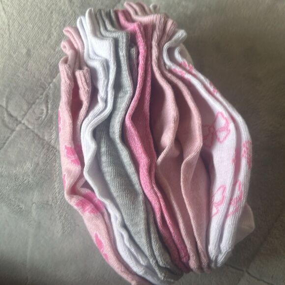 P.J. Salvage 🎀 6 Pairs of No Show Socks! - Picture 5 of 9